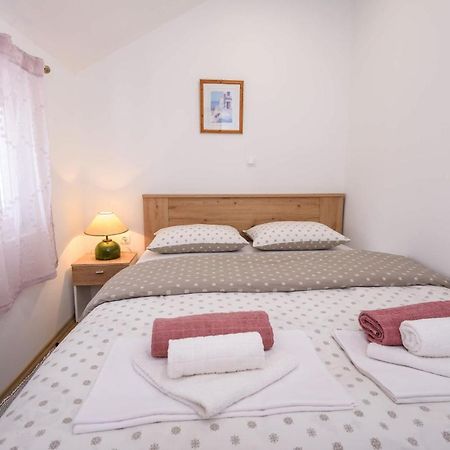 Apartamento Bonaca Rogotin Exterior foto